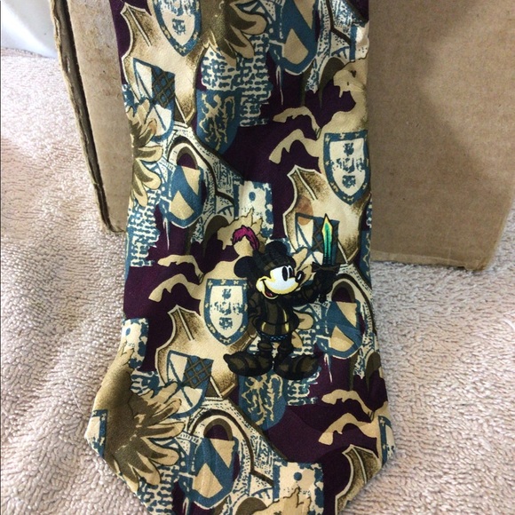 Mens MICEKY INC Knight Mickey Mouse Necktie silk - Picture 2 of 9